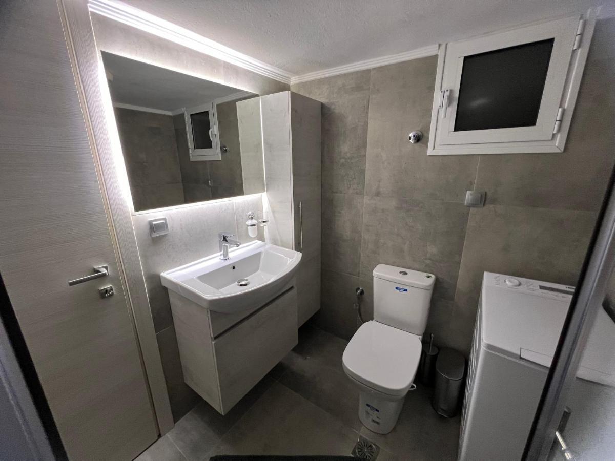 Serres City Center Modern Apartment Esterno foto
