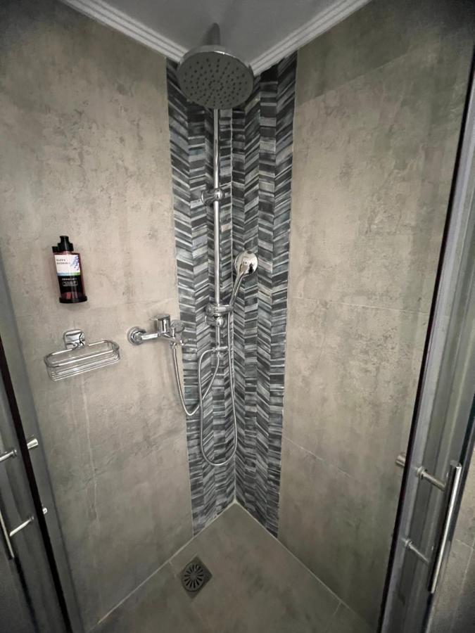 Serres City Center Modern Apartment Esterno foto