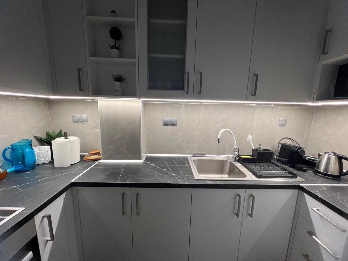 Serres City Center Modern Apartment Esterno foto