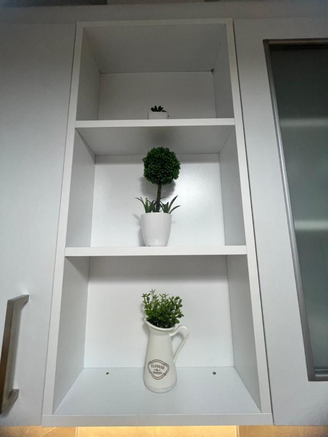 Serres City Center Modern Apartment Esterno foto